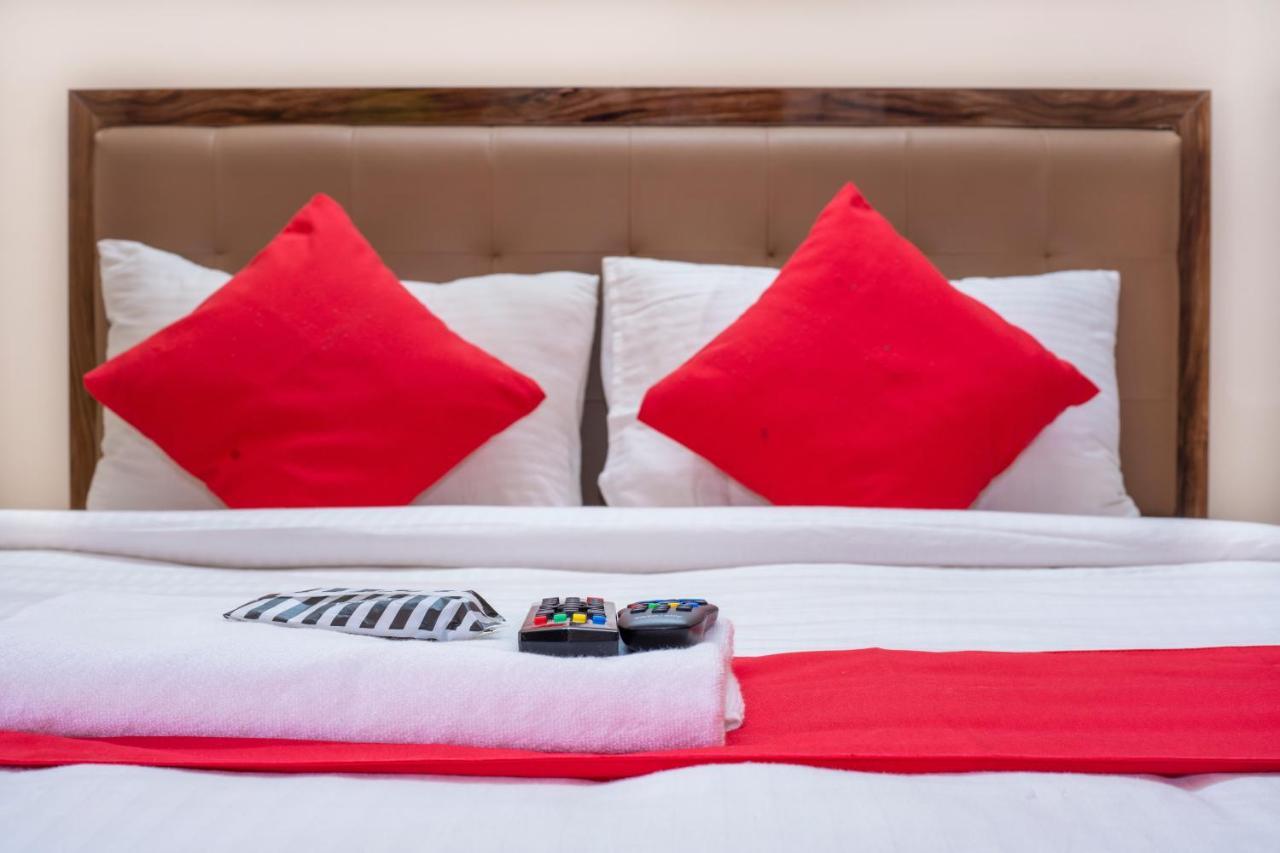 Sports Icon Suites Yelahanka Экстерьер фото